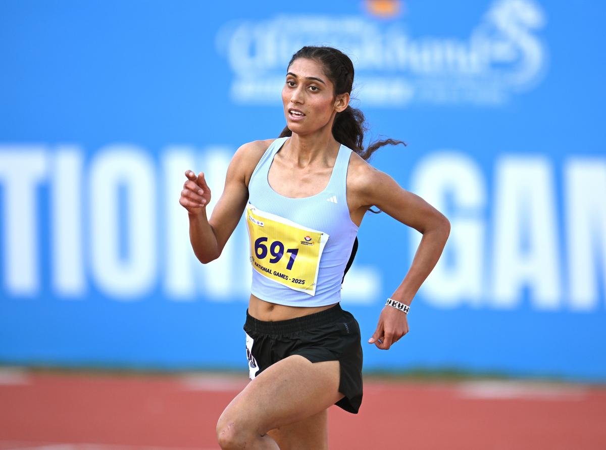 Uttarakhand’s Ankita won the women’s 5000m event. | Photo: RITU RAJ KONWAR